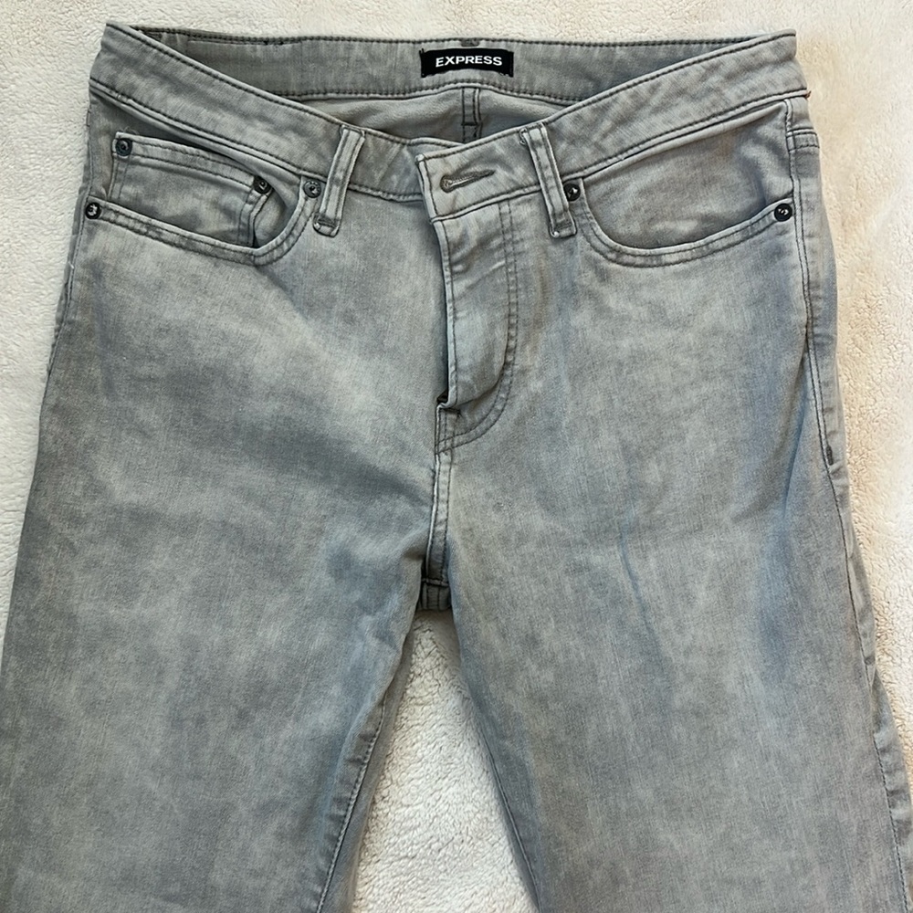 Express hyper stretch slim 31x32 light gray jeans
